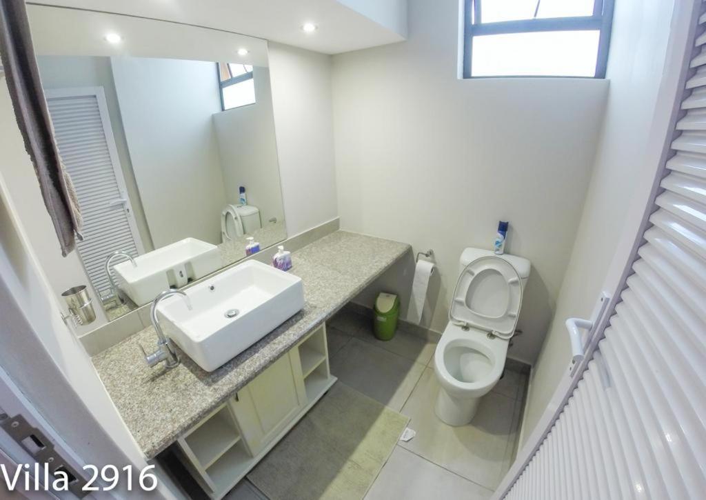 San Lameer Villas Three Bedroom --&-- Two Bedroom Southbroom Luaran gambar